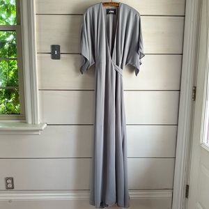 -REFORMATION WINSLOW MAXI WRAP DRESS IN FOG-